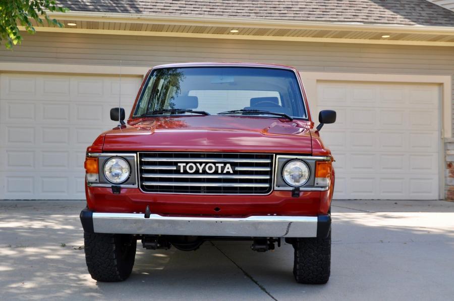  Toyota Land Cruiser 60 (FJ60) 1984 года  (NA) (фото 6 из 251)